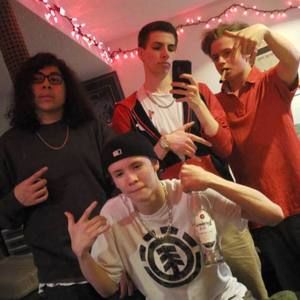 Meet your Posher, Alex